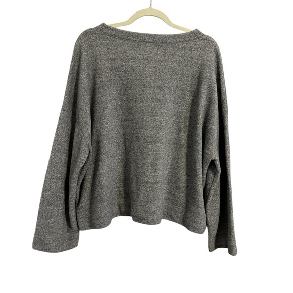 J Jill Oversized Cropped Fuzzy Cozy Sweater Gray Grey Size XLP Minimalist Soft - Picture 6 of 9
